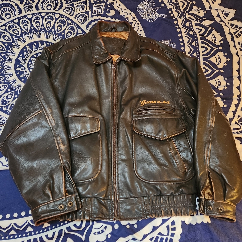 Guess mens leather bomber/biker jacket Size Adult Large 🤎Lined with pockets